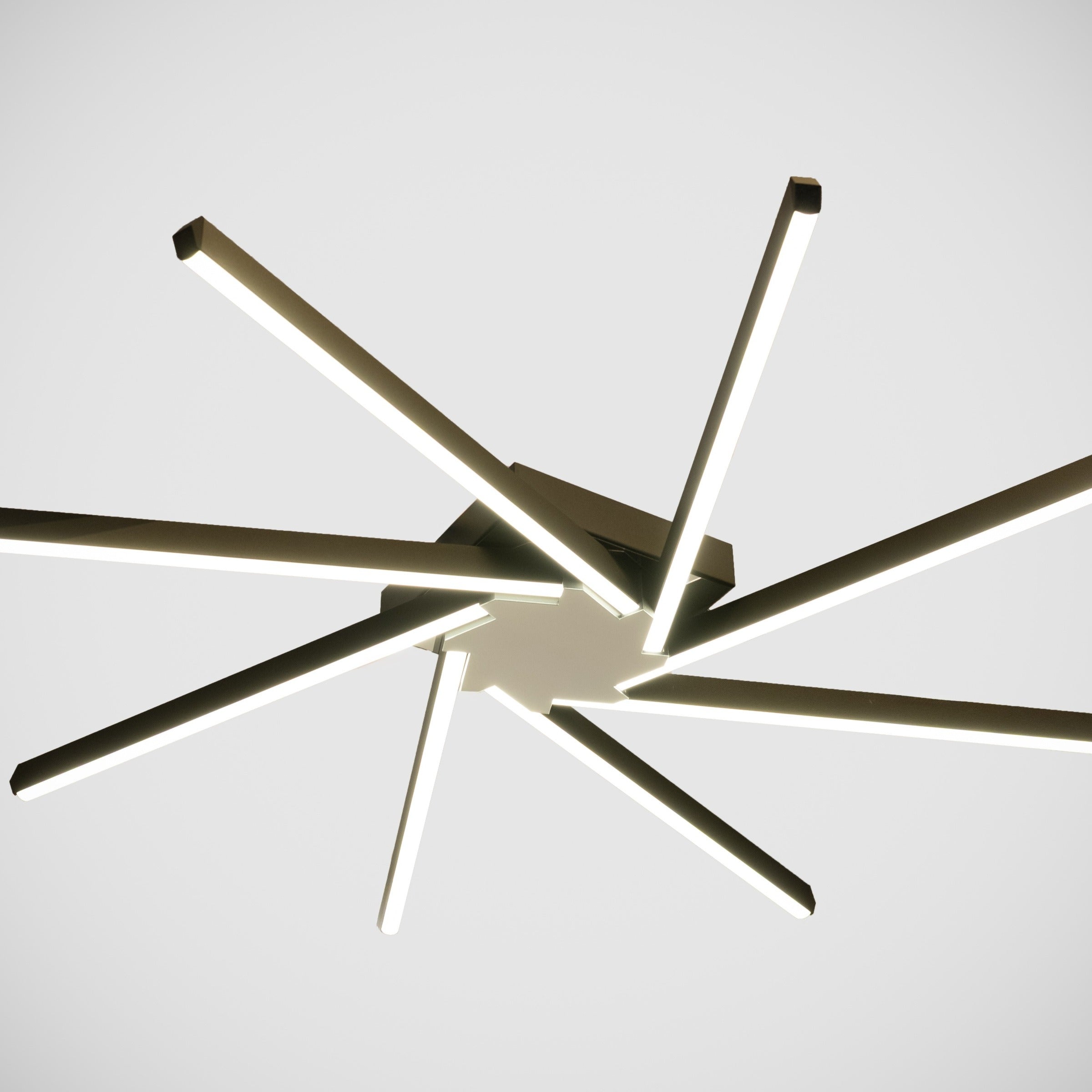 Kumandalı dim edilebilir Zenit tavan avizesinin prestijli duruşunu sergileyen geniş açılı görseli