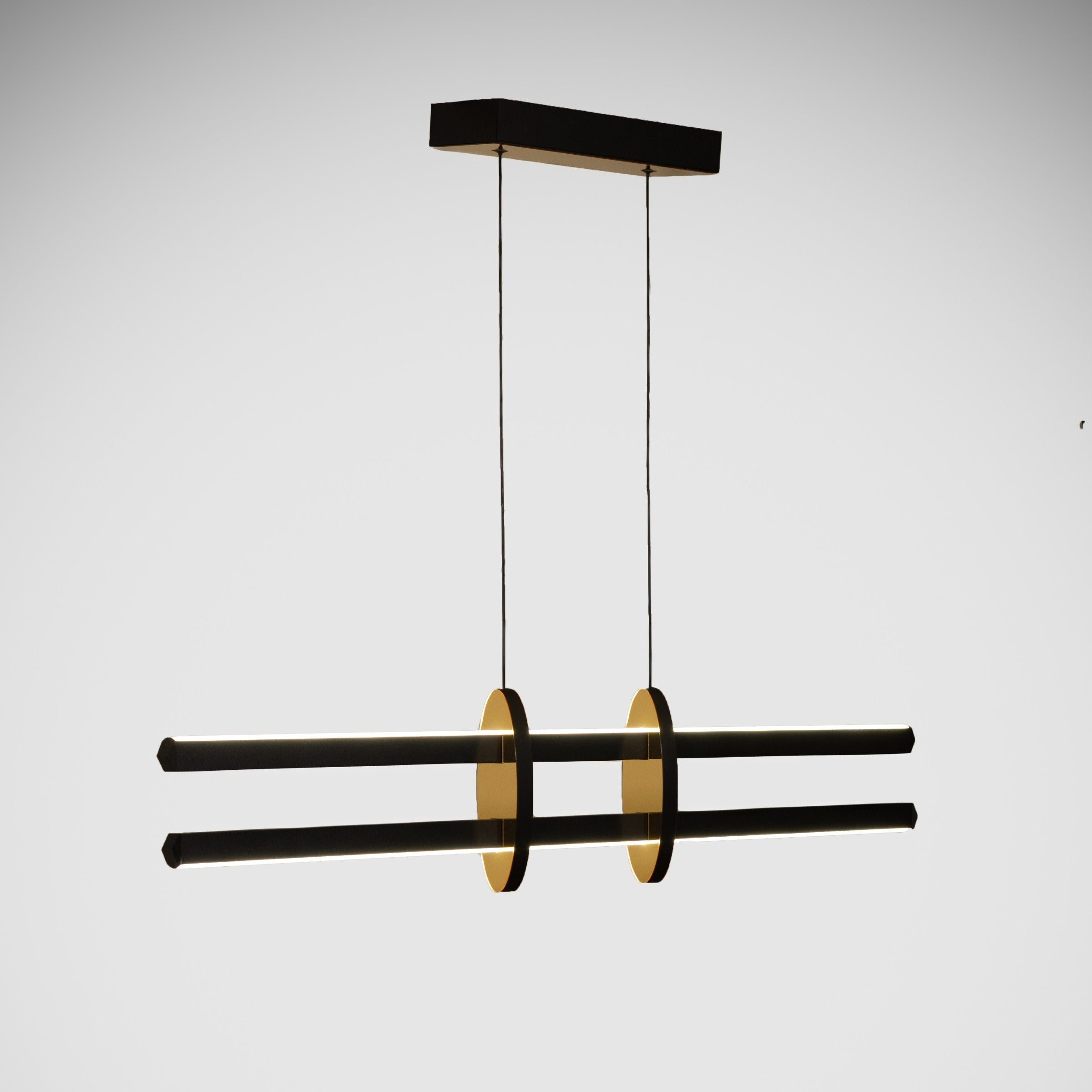 Modern iç mekanlarda odak noktası oluşturan çift katmanlı altın detaylı Halo lineer sarkıt avizenin zarif duruşu.