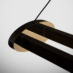 Mira modern led avizenin siyah mat metal gövdesi ile ışık difüzörü arasındaki kusursuz birleşim