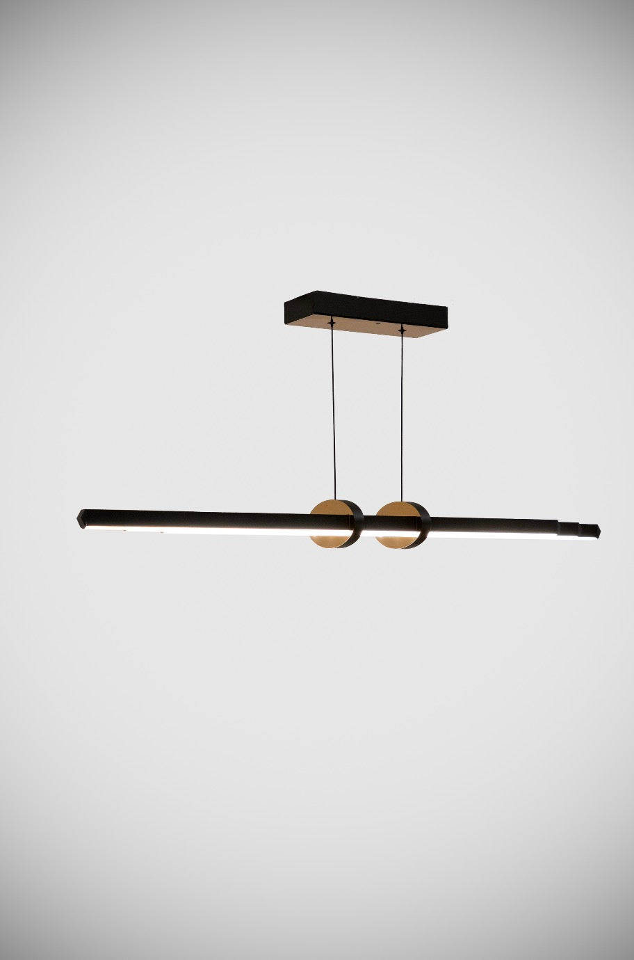 EnzoLight Cosmo Downlight Sarkıt Modern Lineer LED Sarkıt Avize - Modern İç Mekan Yaşam Alanı Dekorasyon Görseli