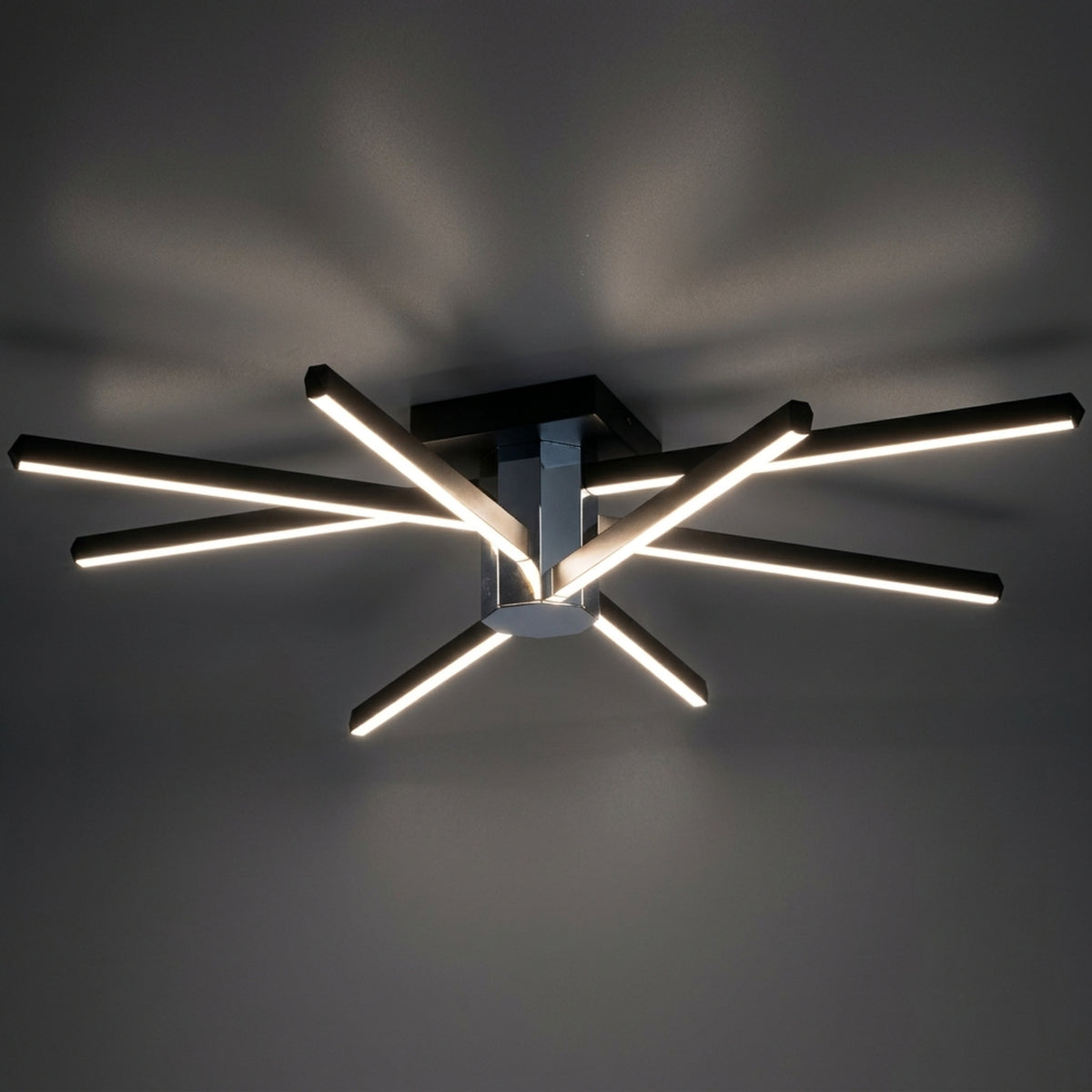 EnzoLight Nova Eight Plafonyer Tavana Sıfır Plafonyer LED Avize - Gece Açık Işık Simülasyonu ve Homojen LED Aydınlatma Ambiyansı